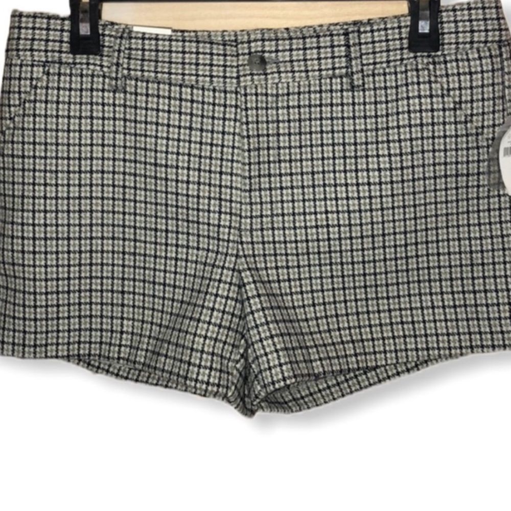 GAP Wool Blend Brit Shorts in Grey Check